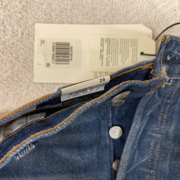 Levi's 501 ORIGINAL SHORT SIZE 28 - Picture 5 of 5